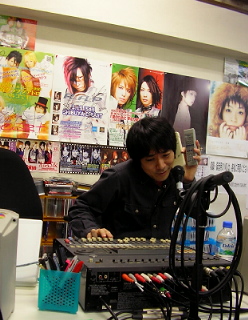 070312_radio.JPG