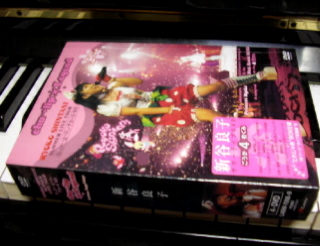 DVD3.jpg